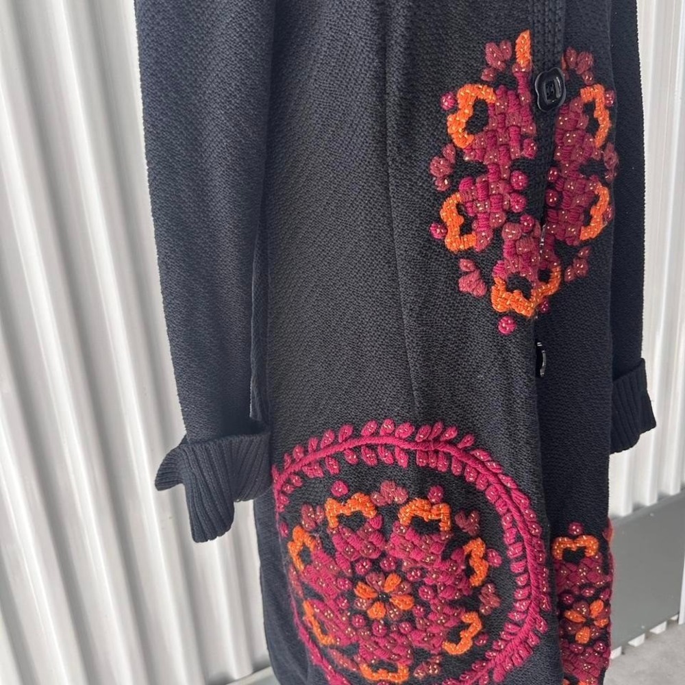 Stunning 90s Vintage Michael Simon Long Embroidered Floral Cardigan - Size M/L - Picture 3 of 7